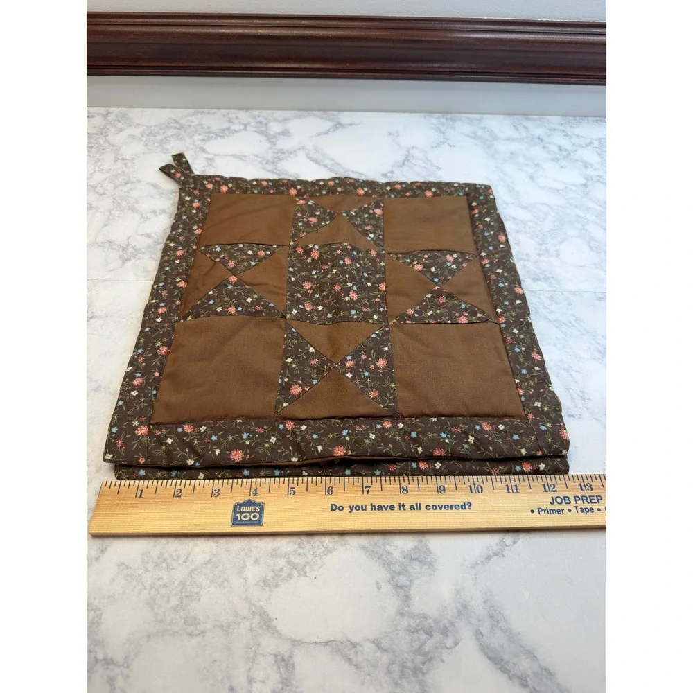 Vintage Quilted Pot Holders Set of 2 Brown Floral Patchwork Star Farmhouse 11.5